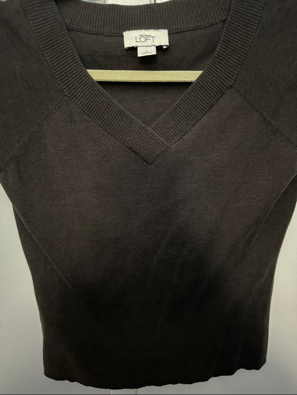 LOFT Women's V-Neck Sweater Tank in Dark Brown